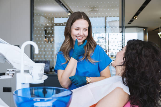 Best Veneers and Lumineers  in Gardner, MA